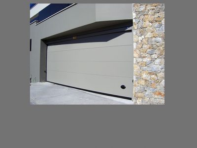 συστήματα αλουμινίου & pvc γκλαβάς - garage doors